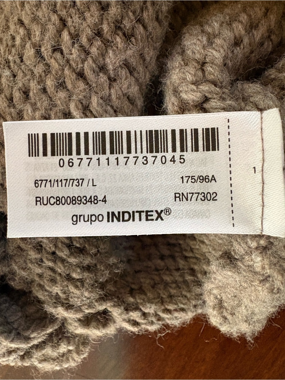 Zara Wool Blend Sleeveless Fringe Sweater. Size L - Picture 6 of 8